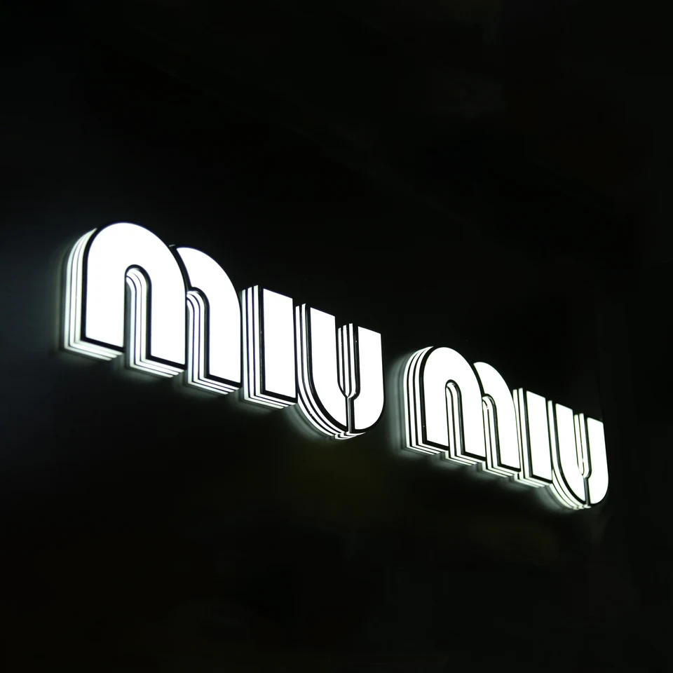 Signage Essentials sample 26